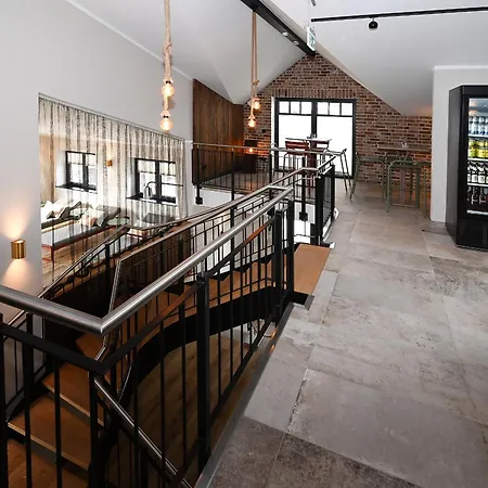 Binnendiek Haus 1 6 *